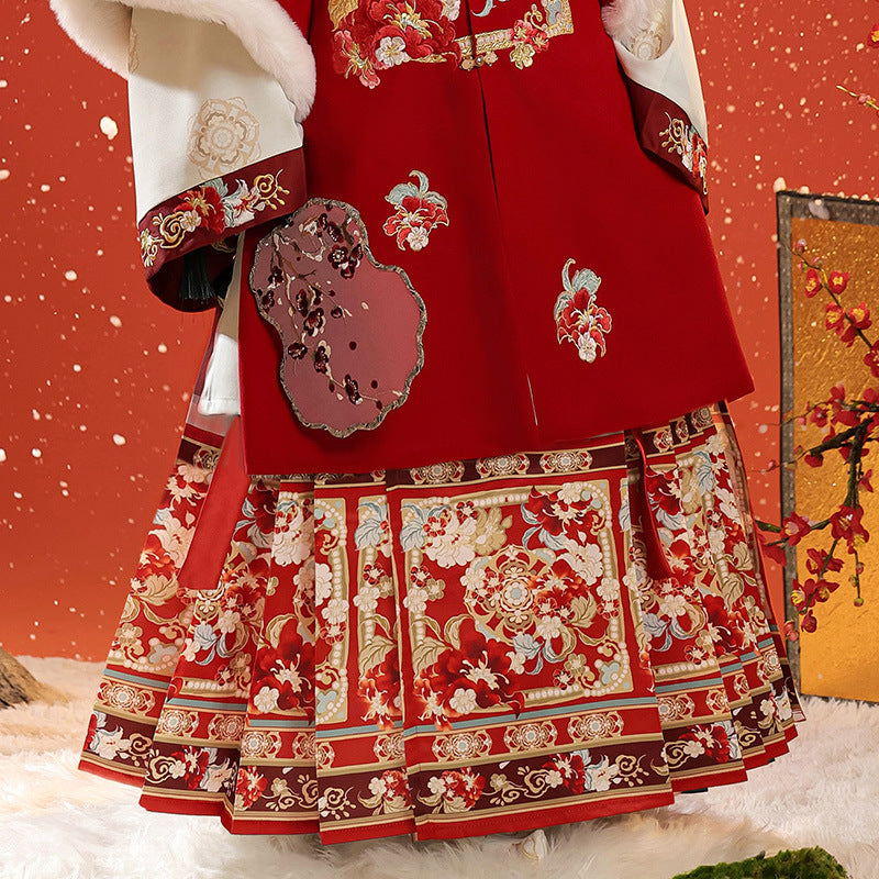 Spring Silk Vision · Red Hanfu Ensemble (Long Coat + Inner Garment + Horse-Faced Skirt)