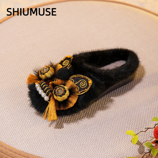 Women's Chinese Tiger Head Shoes – "Sunny Warmth" Faux Rabbit Fur Embroidered Flat Shoes