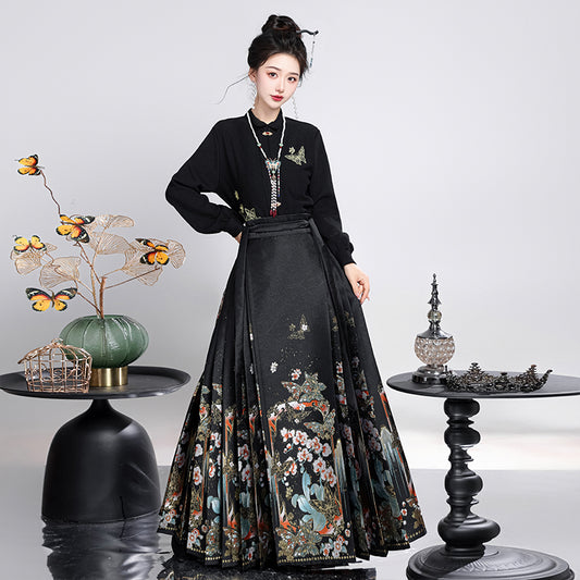 Butterfly Metamorphosis · 2025 Ming Style Ma Mian Skirt Set