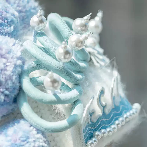 Original handcrafted White Snake woolen cap, a knitted cap with traditional Chinese mythological elements, is lively, ethereal and warm