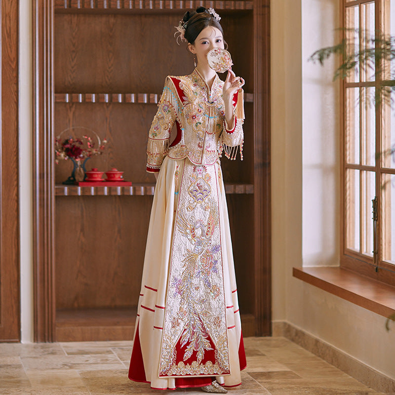 Champagne Gold Elegance 2025 · Petite Xiuhe Wedding Dress | Slim-Fit Dragon-Phoenix Chinese Bridal Gown