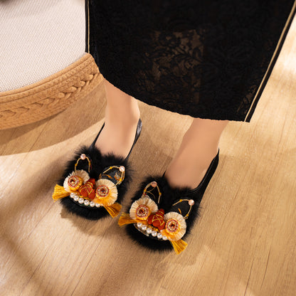 Women’s Chinese Tiger Head Shoes – Black Tiger Fortune Embroidery