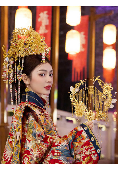 Chinese Bridal Golden Phoenix Crown – Luxurious Hanfu Wedding Hairpiece with Tassels and Traditional Elegance