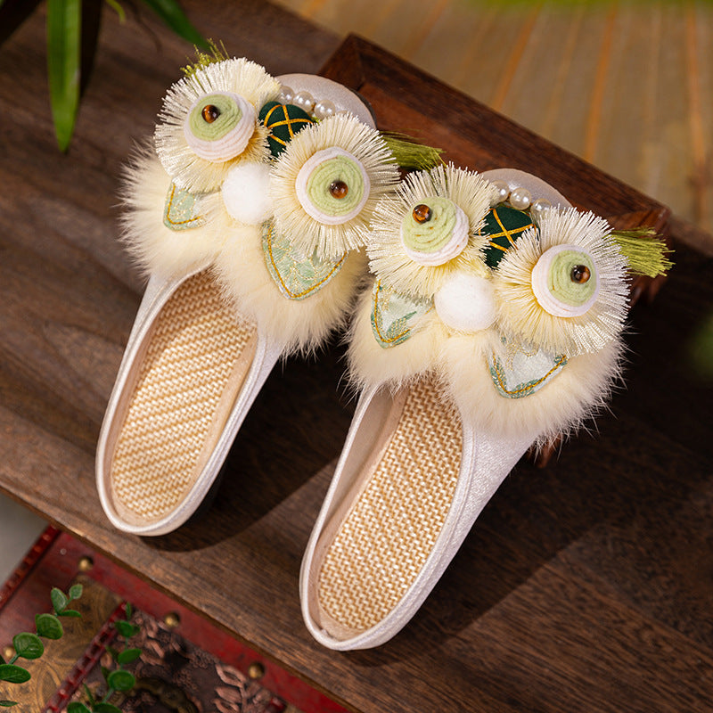 Wind Whisper · 2025 Embroidered Tiger Slippers