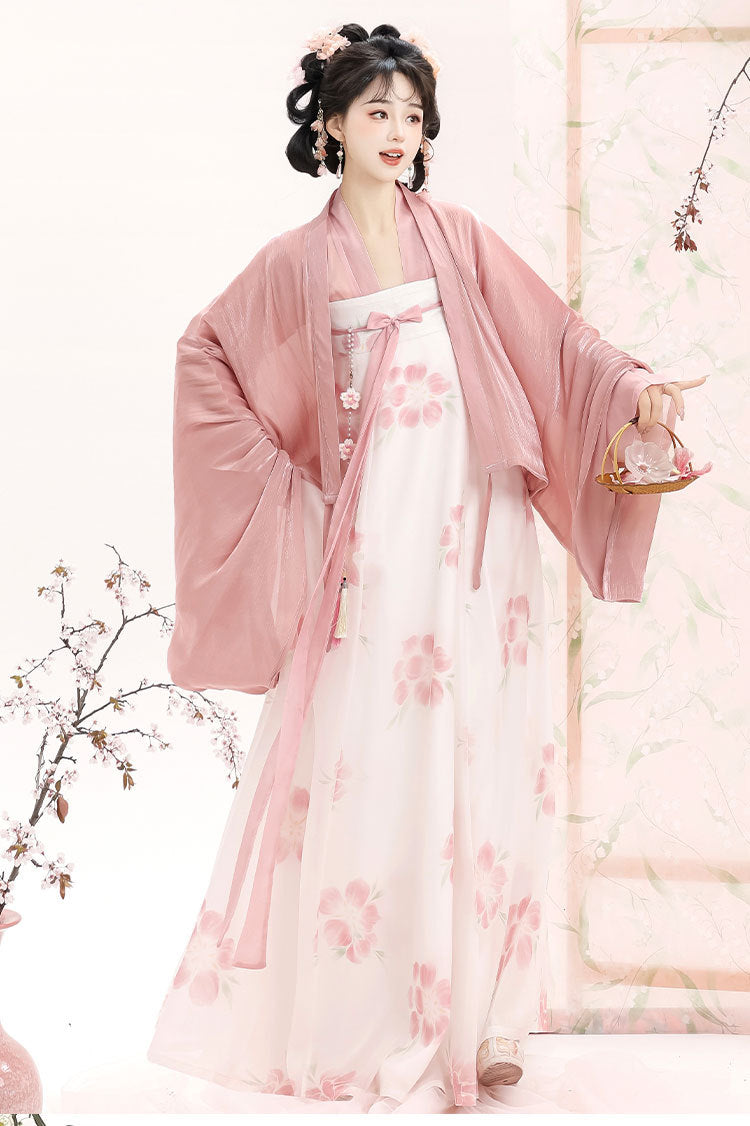 The Peach Blossom Spring: Tang Dynasty Hanfu Ensemble