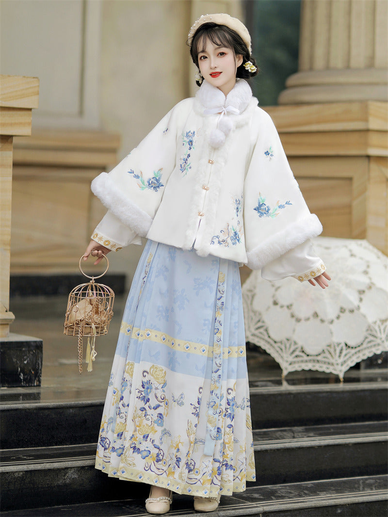 Ming Dynasty Elegance · 2025 Winter Hanfu Collection