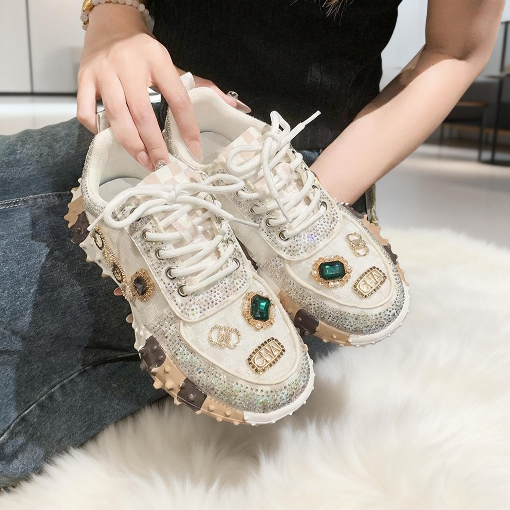 Fashionable sequined casual sports shoes, letter-patterned mesh sports shoes, women's comfortable trendy walking shoes, anti-slip outdoor shoes, long-lasting and comfortable to wear all day long