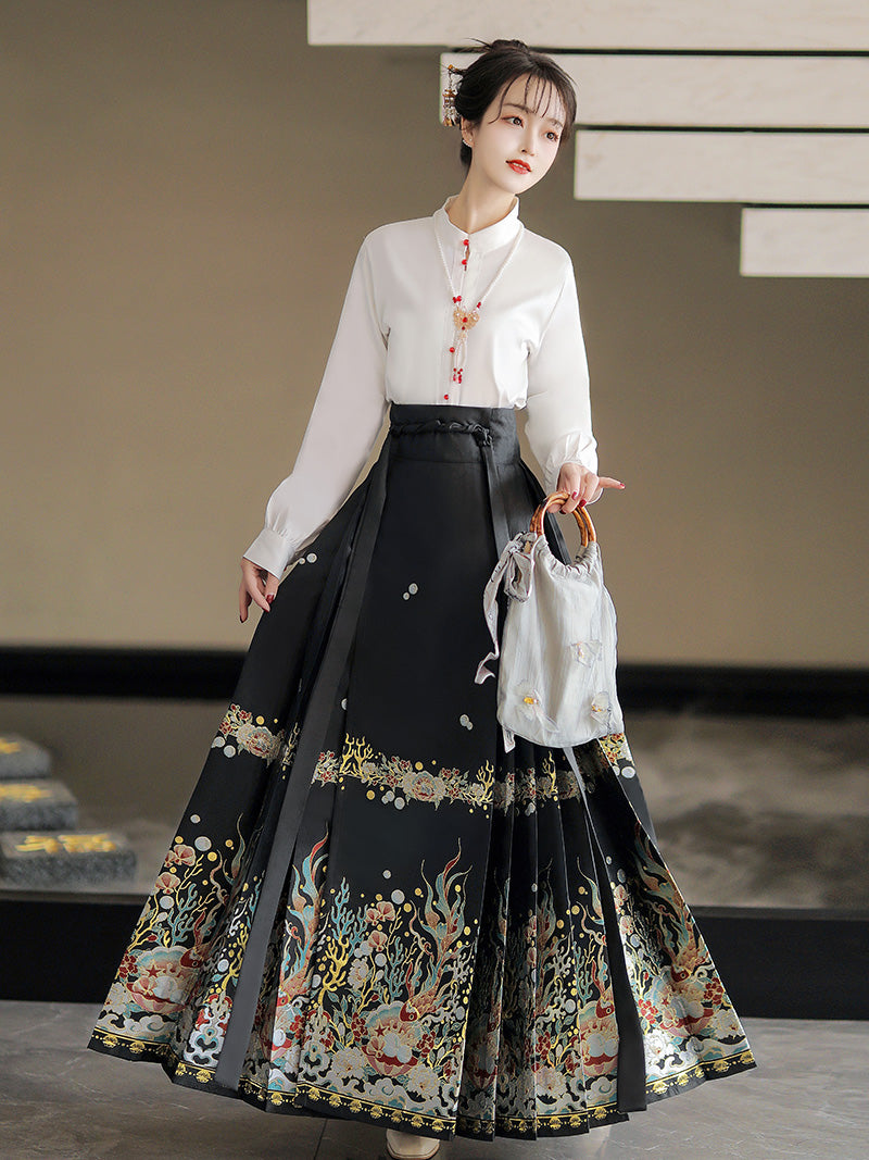 Leaping Joy · 2025 Ming-style Embroidered Ma Mian Skirt Set