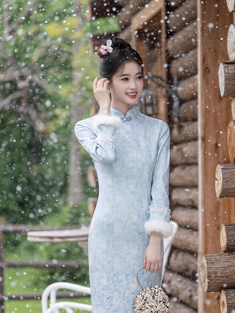 Azure Bloom · 2025 Winter Qipao with Fleece Lining