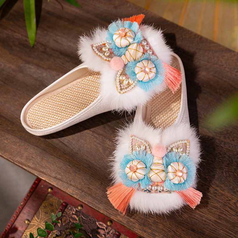 Lucky Tiger Spring · 2025 Embroidered Chinese Slippers