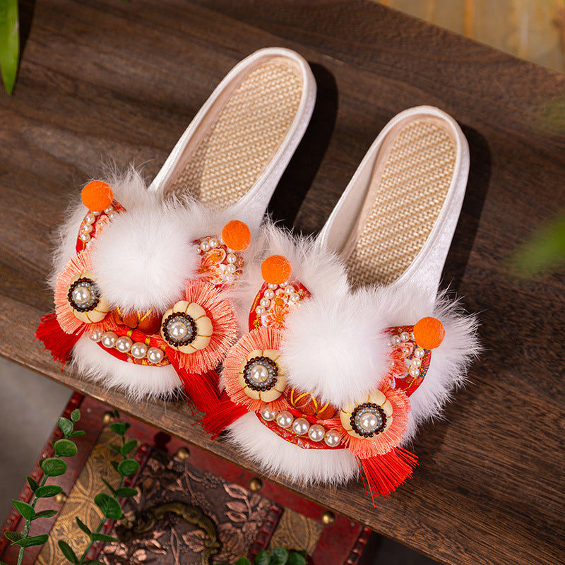 Awakening Lion Joy · 2025 Hand-Embroidered Tiger Slippers