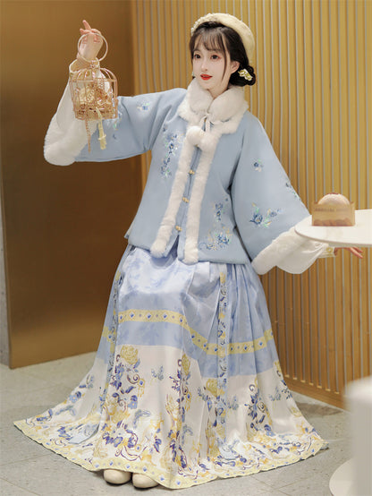 Ming Dynasty Elegance · 2025 Winter Hanfu Collection
