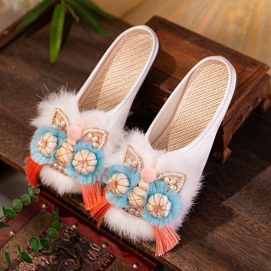Lucky Tiger Spring · 2025 Embroidered Chinese Slippers