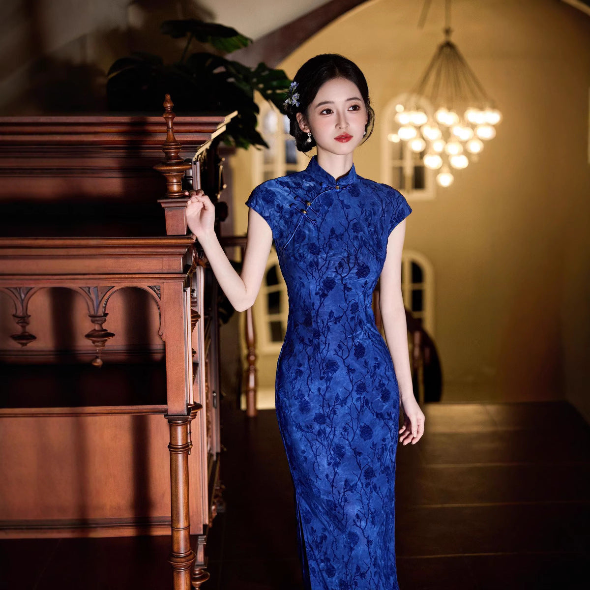 Navy Velvet Rose · Republic Era Qipao with Flocked Embroidery