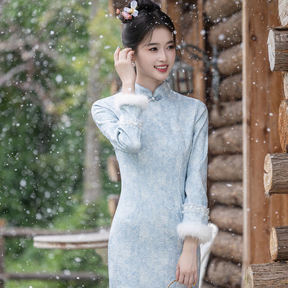 Azure Bloom · 2025 Winter Qipao with Fleece Lining