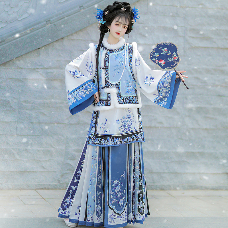 Celestial Porcelain · 2025 Late Qing Dynasty Inspired Hanfu Collection