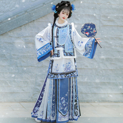 Celestial Porcelain · 2025 Late Qing Dynasty Inspired Hanfu Collection