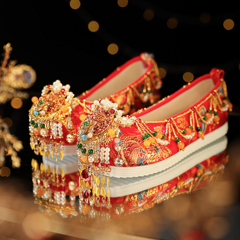 Stunning Red Wedding Shoes – Hanfu-Inspired Bridal Flats for Women