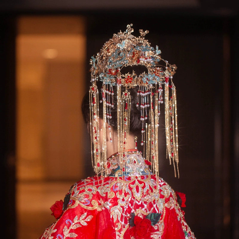 Hanfu Bride Cloisonné Phoenix Crown – Elegant Chinese Wedding Hairpiece with Butterfly Tassels and Traditional Design