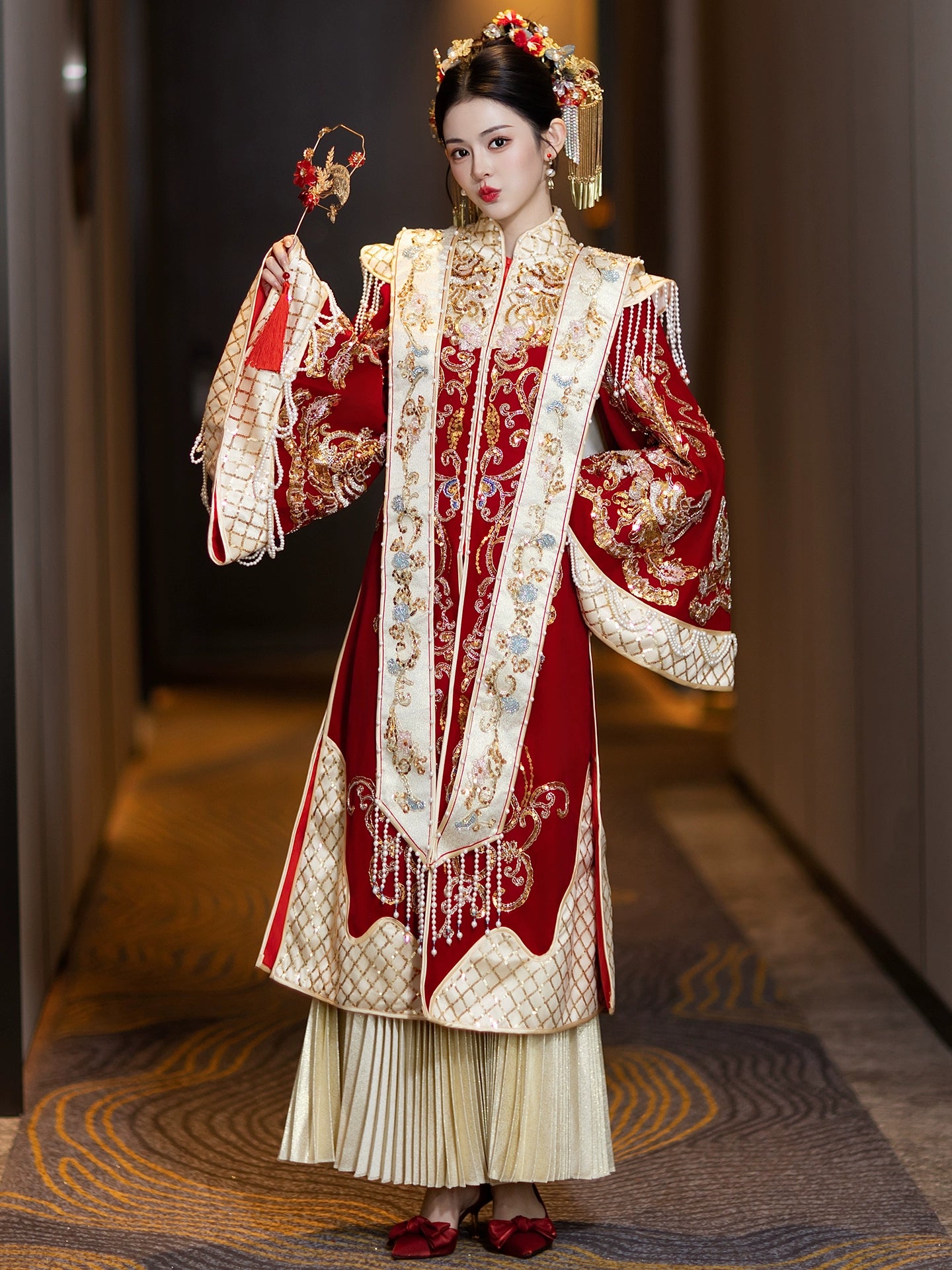 Phoenix Ceremony · 2025 Ming-style Xiuhe Dress | 3-in-1 Bridal Gown for Banquet & Departure with Heavy Embroidery