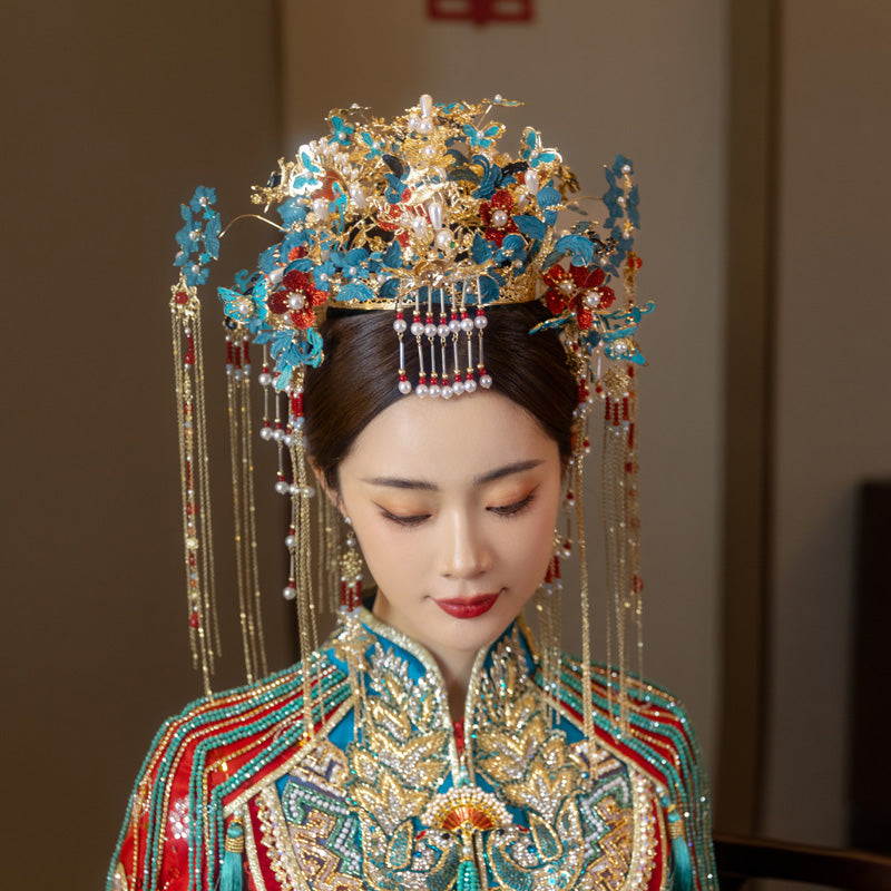 Chinese Bridal Cloisonné Phoenix Crown – Elegant Hanfu Wedding Hairpiece with Butterfly Tassels, Crafted from Copper and Aluminum