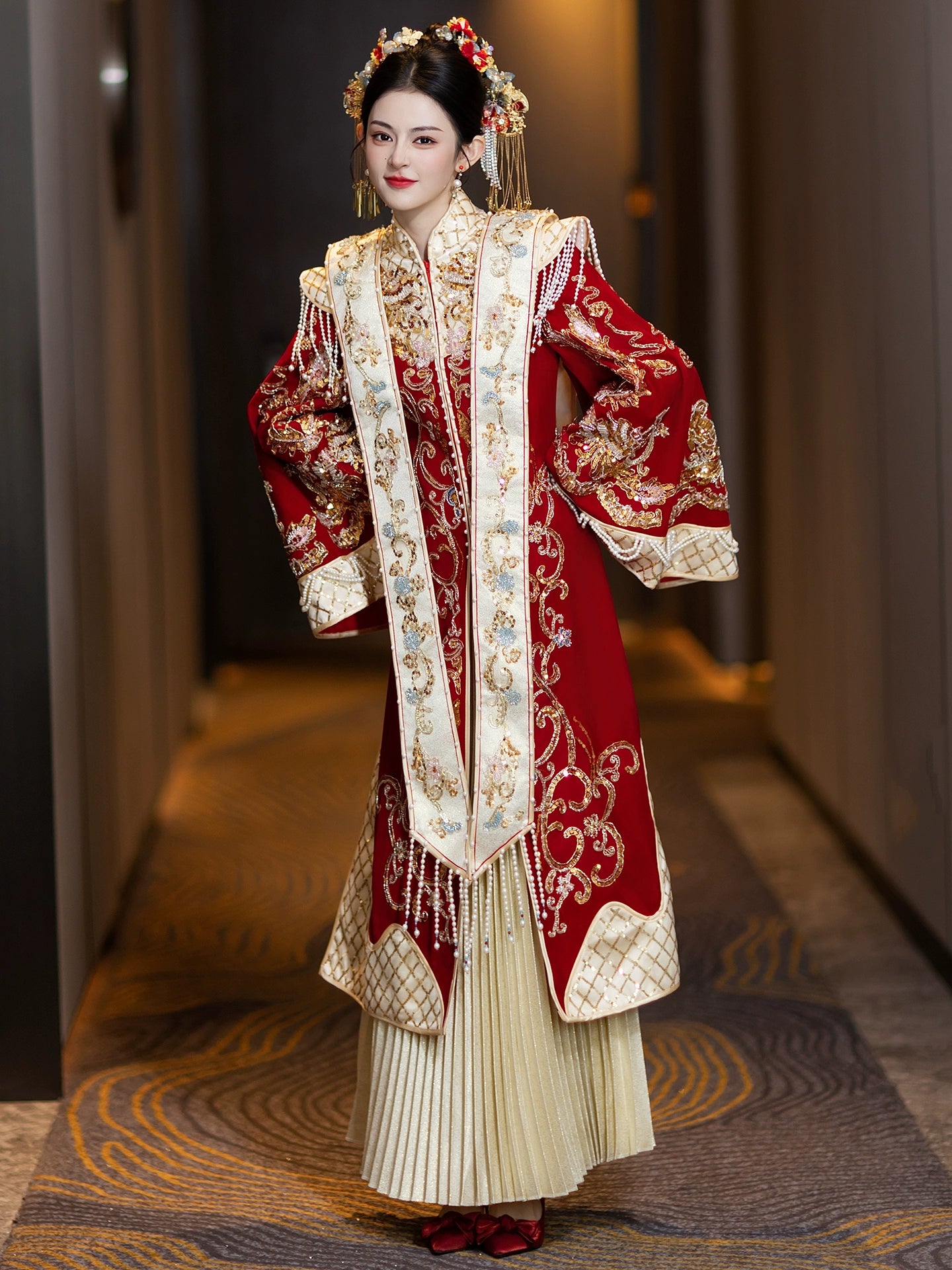 Phoenix Ceremony · 2025 Ming-style Xiuhe Dress | 3-in-1 Bridal Gown for Banquet & Departure with Heavy Embroidery