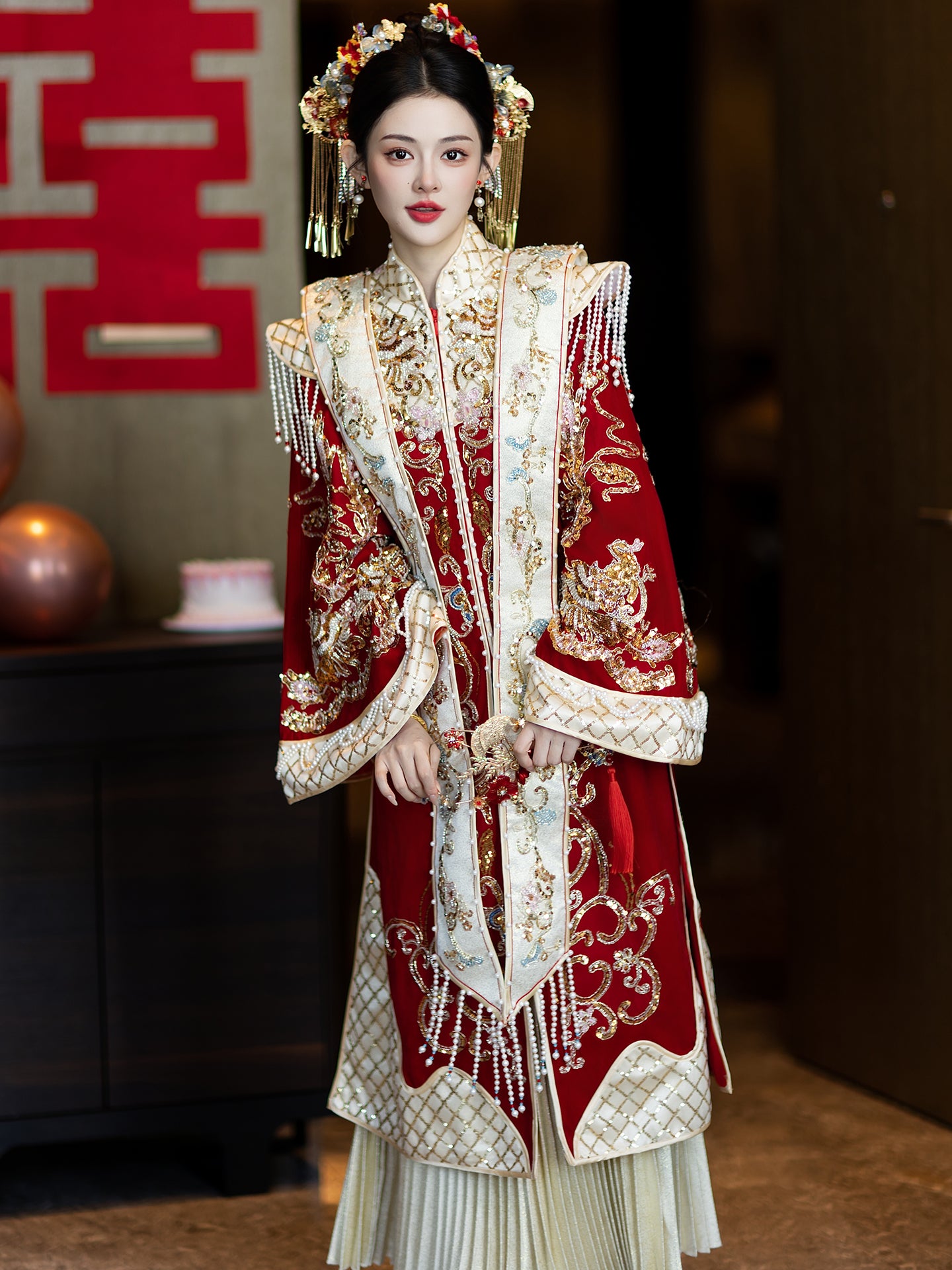 Phoenix Ceremony · 2025 Ming-style Xiuhe Dress | 3-in-1 Bridal Gown for Banquet & Departure with Heavy Embroidery