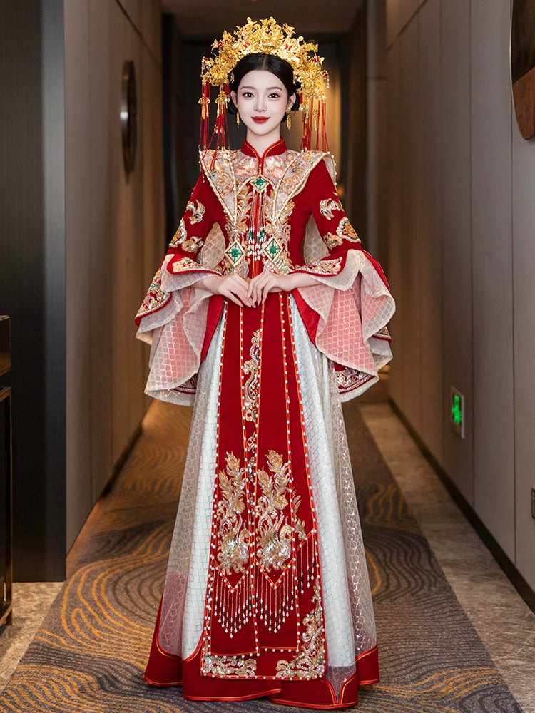 Velvet Poetry · 2025 Meticulous Modern Xiuhe Dress | Slim-Fit Chinese Bridal Gown for Departure Ceremony