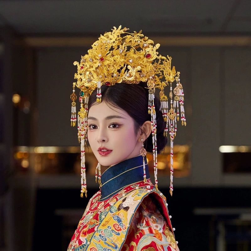 Chinese Bridal Golden Phoenix Crown – Luxurious Hanfu Wedding Hairpiece with Tassels and Traditional Elegance