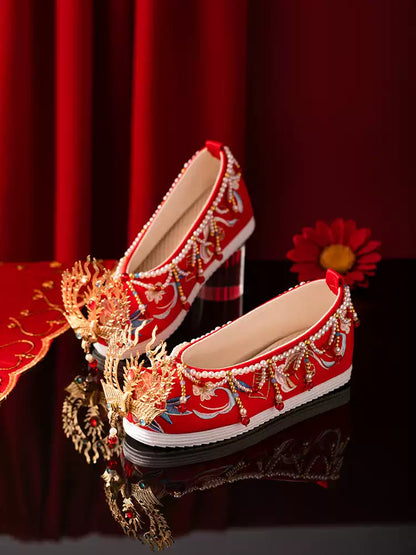 Stunning Red Wedding Shoes – Hanfu-Inspired Bridal Flats for Women